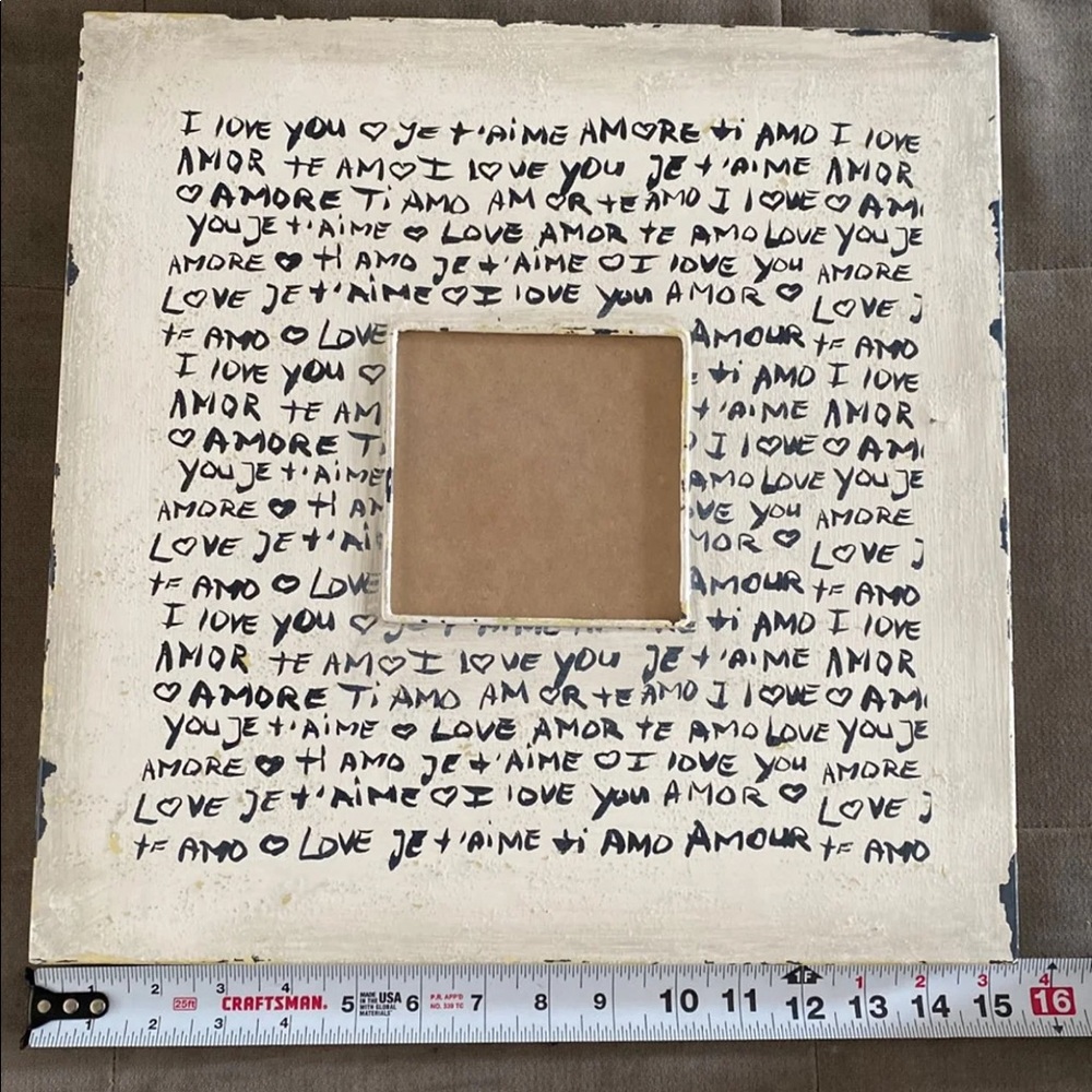 “I love you” picture frame